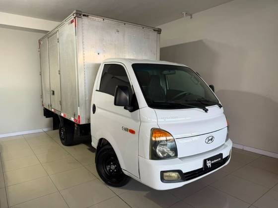 HYUNDAI HR 2.5 LONGO SEM CAÇAMBA 4X2 16V 130CV TURBO INTERCOOLER DIESEL 2P MANUAL HYUNDAI HR 2.5 LONGO SEM CAÇAMBA 4X2 16V 130CV TURBO INTERCOOLER DIESEL 2P MANUAL